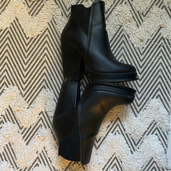 ASOS Chelsea heels - Picture 8 of 8